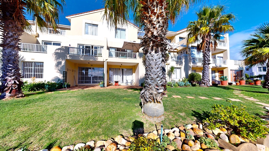 2 Bedroom Property for Sale in Harbour Island Western Cape